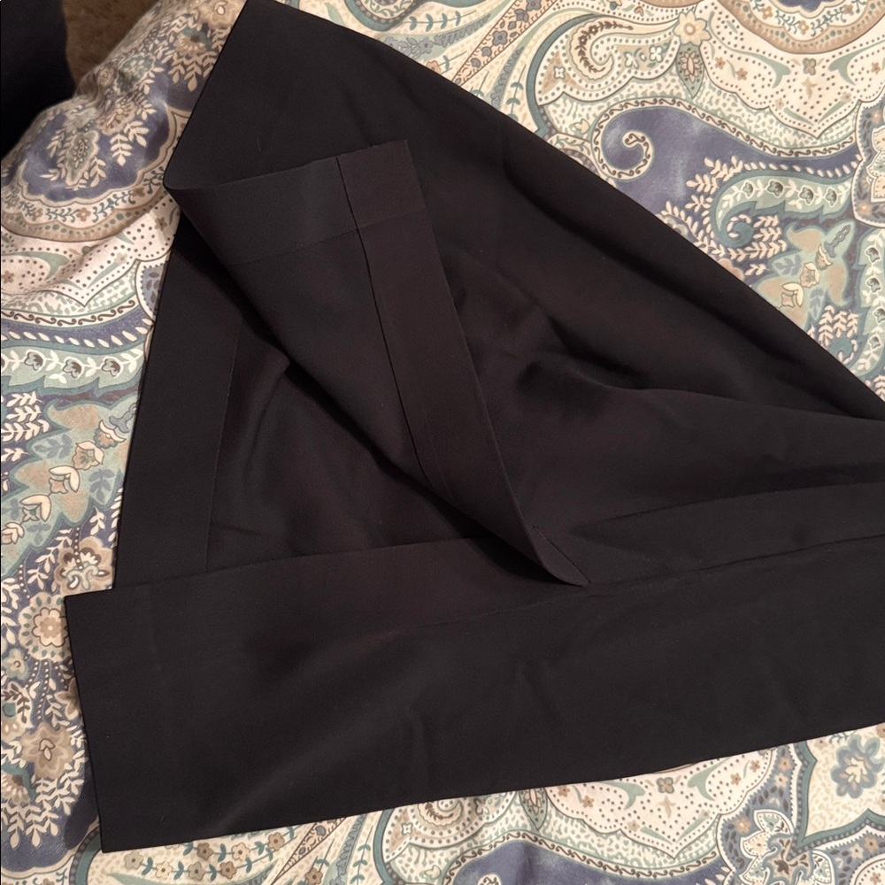 Women’s Black Venice flare pants by Athleta, size 2x. - Picture 5 of 5
